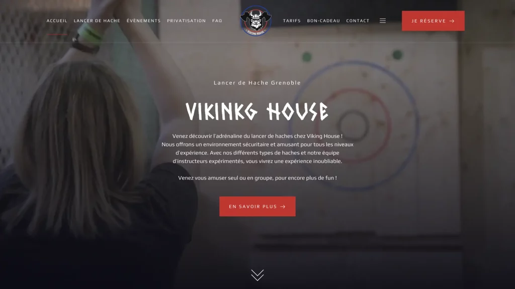 Lancer de hache à Grenoble : Viking House